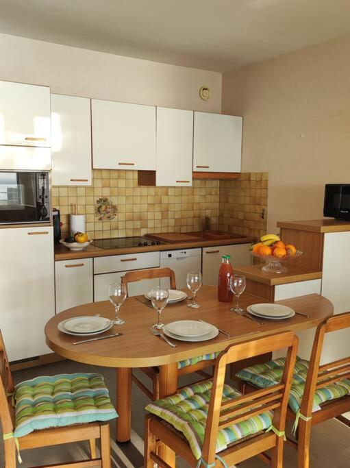 L'Escale - Appartement Vue Mer Concarneau Buitenkant foto